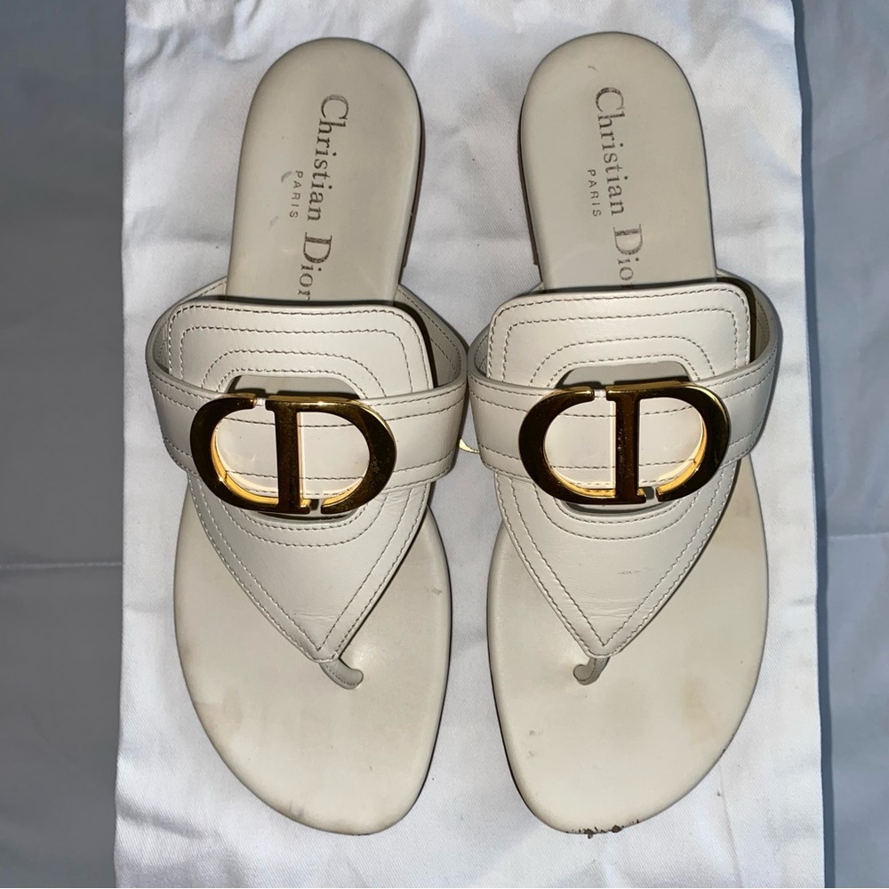 DIOR Authentic Christian Dior 30 Montaigne CD Gold Logo White Leather Sandals 37 - Picture 3 of 11
